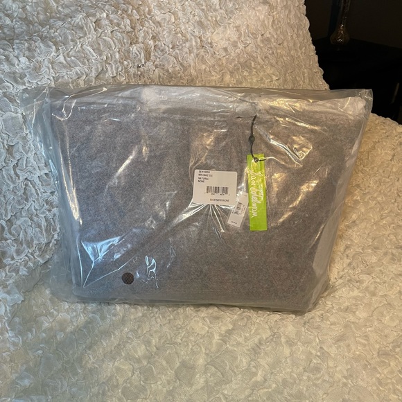 💥NWT💥 Sam Edelman Nora Snakeskin Print Tote Bag - Picture 6 of 8